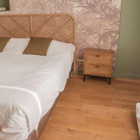 Les Galets Hotel Et B&B Bandol Exterior foto