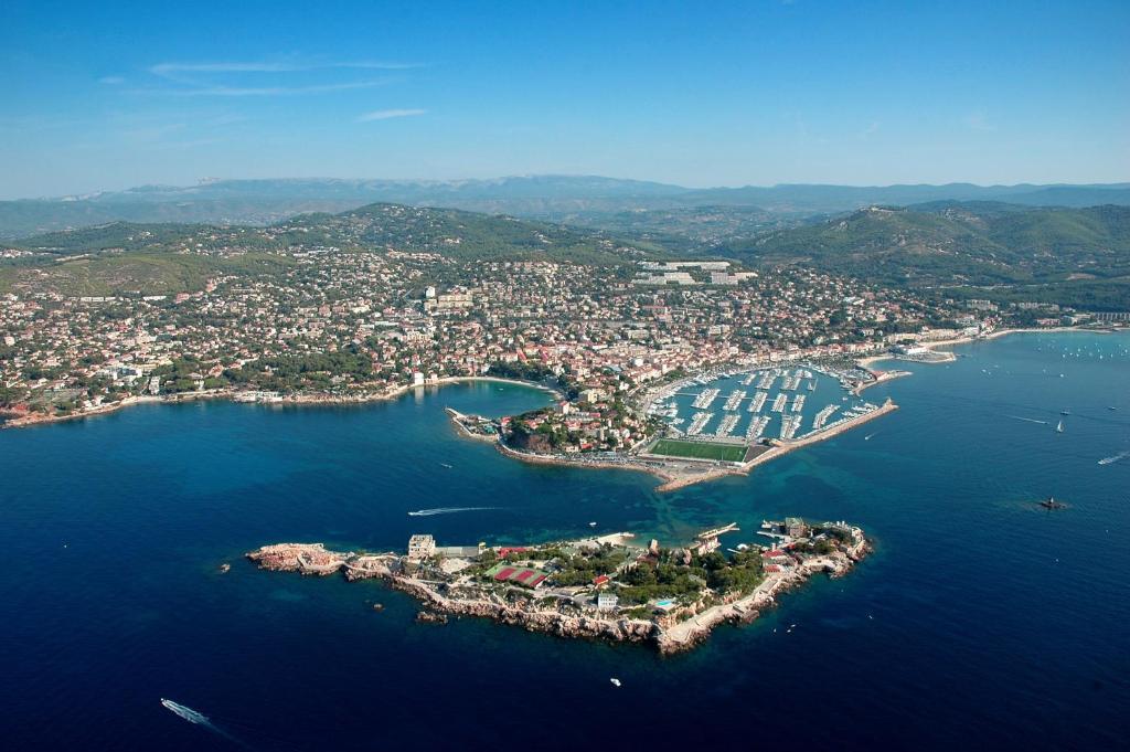 Les Galets Hotel Et B&B Bandol Exterior foto